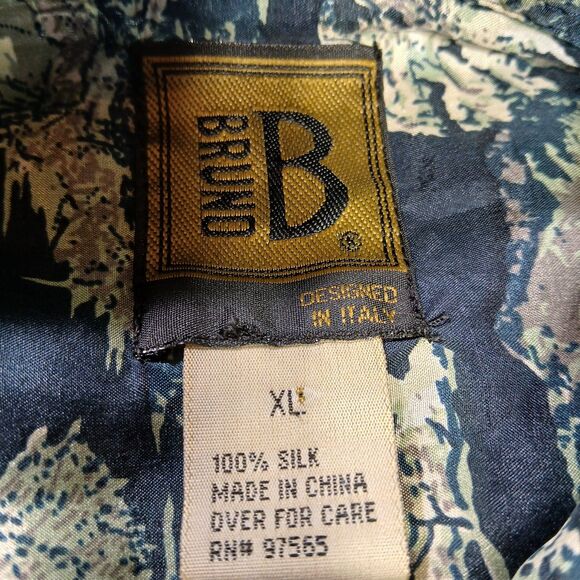 Lot Of 2 Bruno Silk Shirts XL Geometric Short Sleeve Button Up Italian Designed - Picture 3 of 11